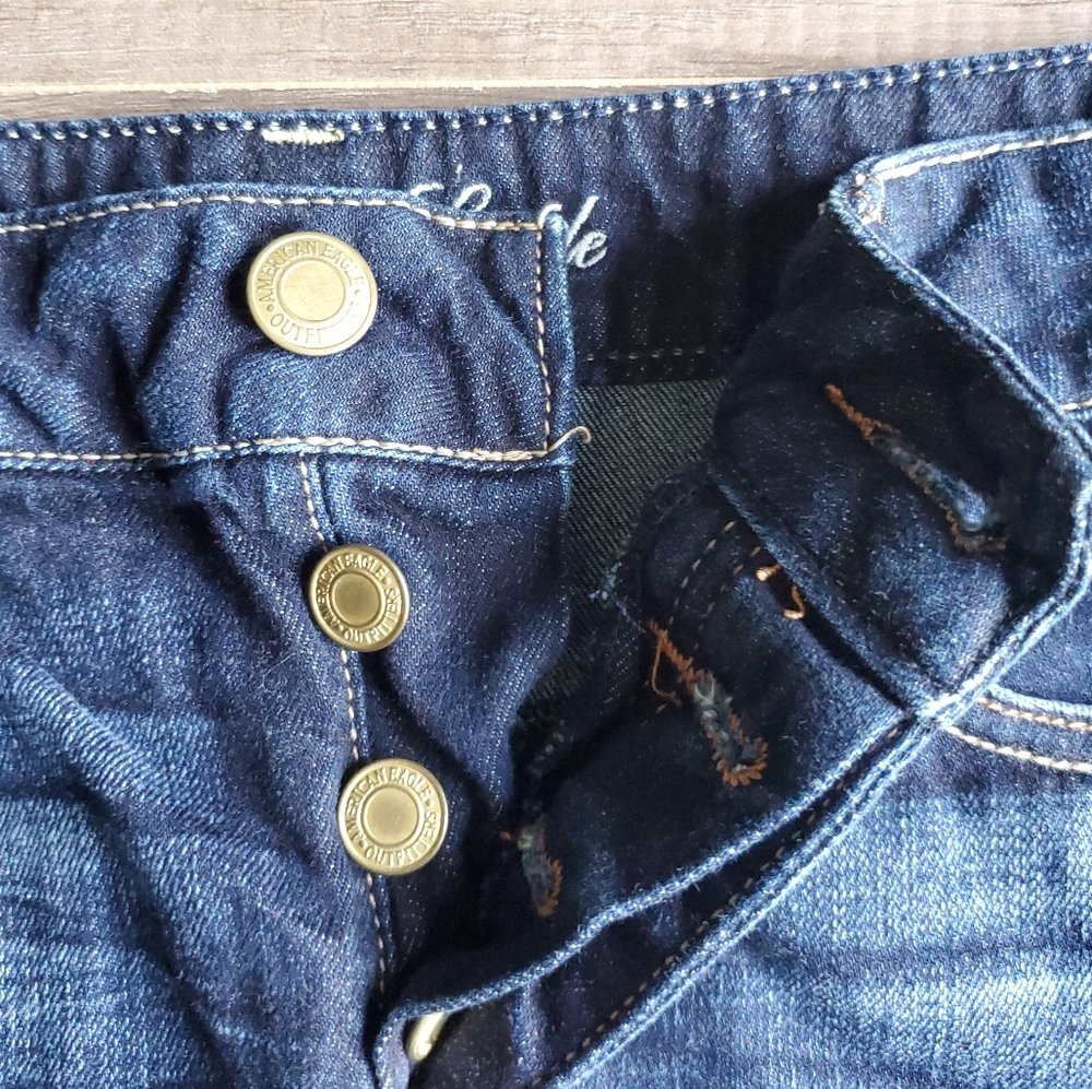 American Eagle Mini Denim Skirt - Picture 4 of 7